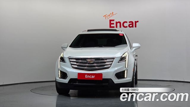 Cadillac XT5 3.6 Premium Plus AWD - фото 2