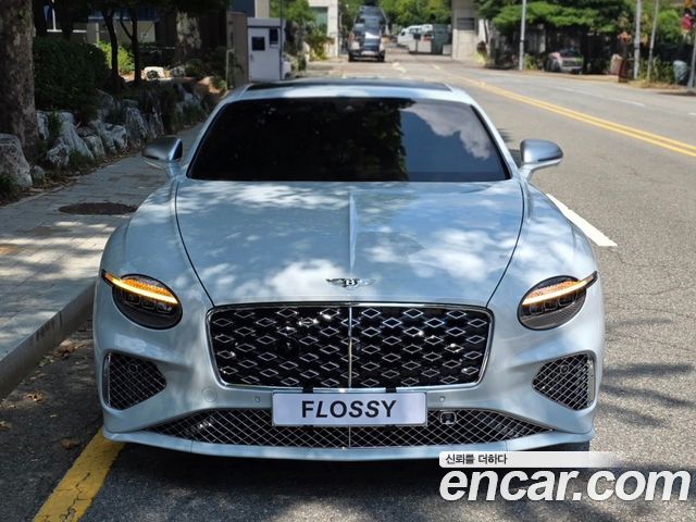 Bentley Continental GT 4.0 GT Mulliner - фото 2