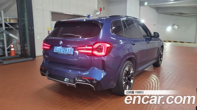 BMW iX3 M Sports - фото 1