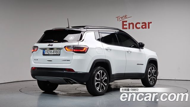 Jeep Compass 2-го поколения 2.4 Limitied AWD - фото 1