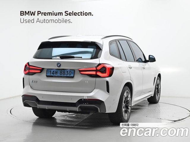 BMW iX3 M Sports - фото 1