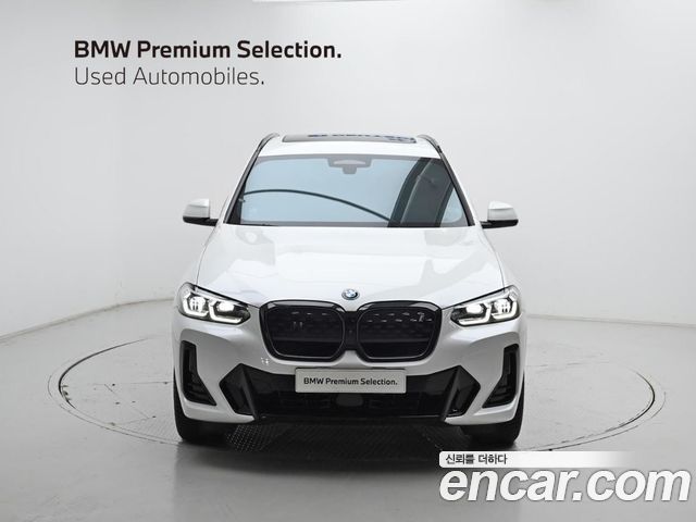 BMW iX3 M Sports - фото 2