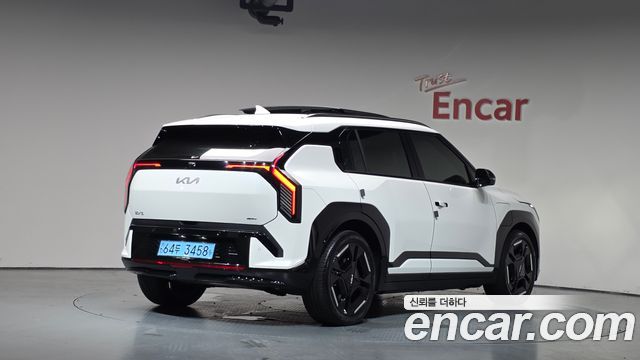 Kia EV3 Long Range 2WD GT Line - фото 1