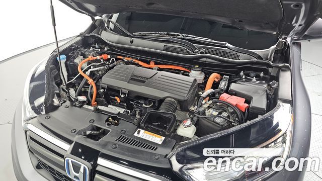 Honda CR-V 5-го поколения 2.0 Hybrid Touring 4WD - фото 4