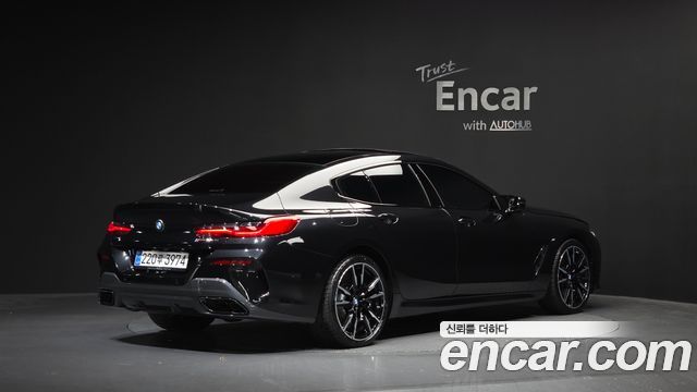 BMW 8 Series G15 M850i xDrive Gran Coupe - фото 1