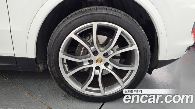 Porsche Cayenne PO536 3.0 - фото 4