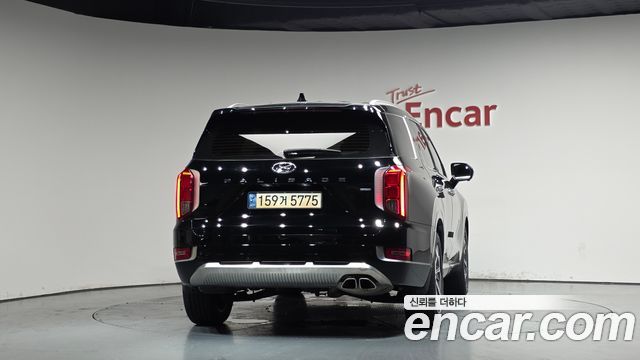 Hyundai Palisade Diesel 2.2 4WD Calligraphy - фото 2