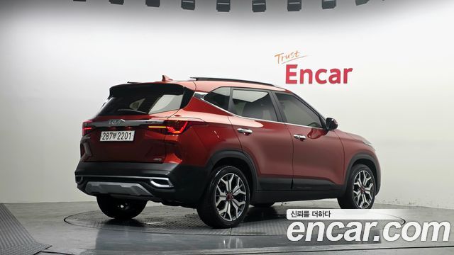 Kia Seltos Gasoline 1.6 Turbo 4WD Signature - фото 1