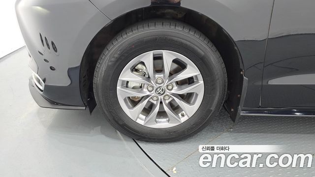 Toyota Sienna 4-го поколения 2.5 Hybrid AWD - фото 3