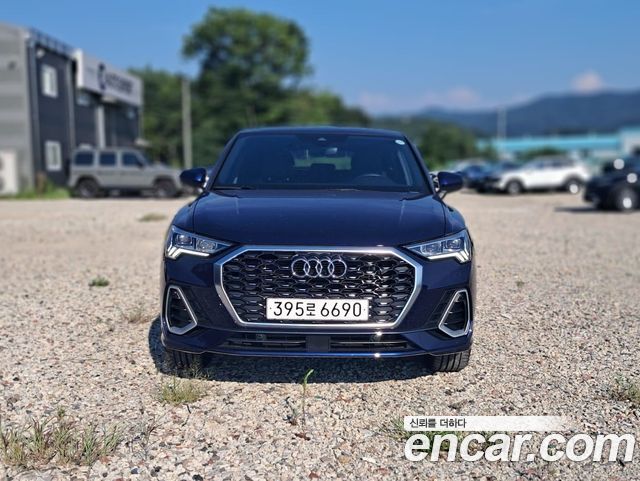 Audi Q3 F3 35 TDI Premium Sportback - фото 0