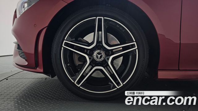 Mercedes-Benz CLA-Class C118 CLA250 4MATIC - фото 3
