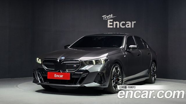 BMW i5 G60 M60 xDrive - фото 0
