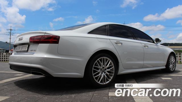 Audi A6 35 TDI Premium C7 - фото 1