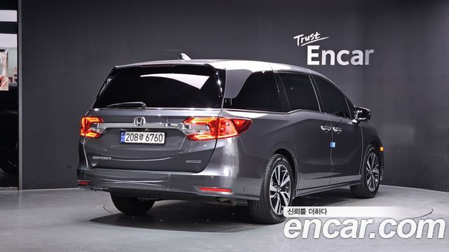 Honda Odyssey 3.5 5th - фото 1