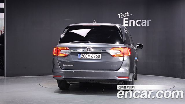 Honda Odyssey 3.5 5th - фото 3