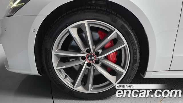 Audi A7 55 TFSI Quattro Premium - фото 4