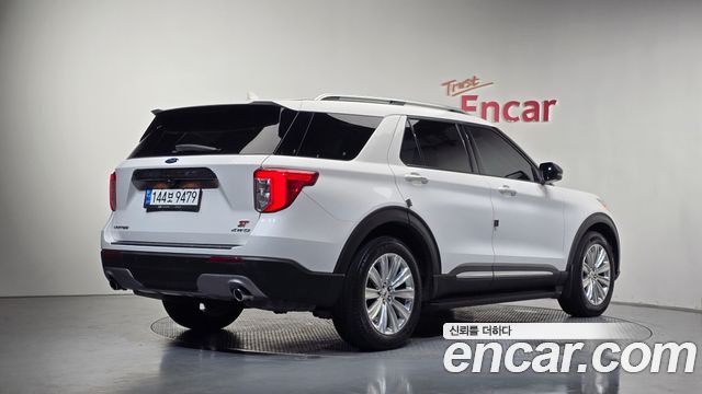 Ford Explorer 6-го поколения 2.3 LimIted 4WD - фото 1