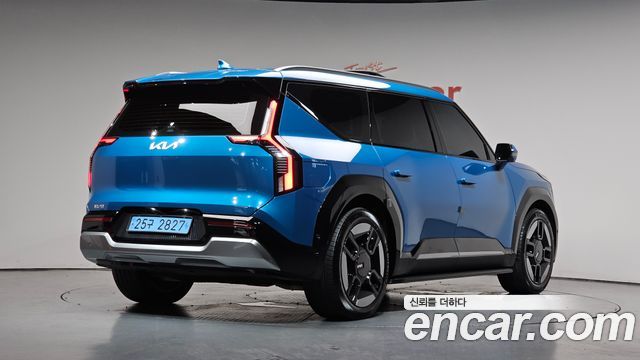 Kia EV9 Long Range 4WD Earth - фото 0