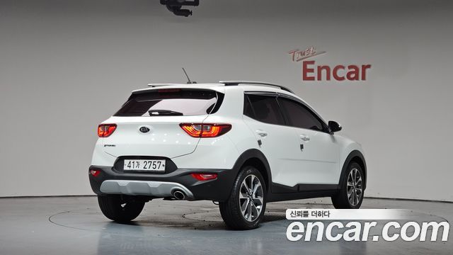 Kia Stonic 1.4 Prestige - фото 0