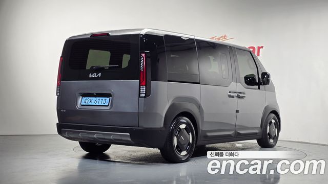 Kia PV5 Passenger 5 Seater Plus - фото 1
