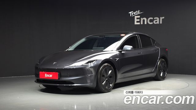 Tesla Model 3 Long Range AWD - фото 0