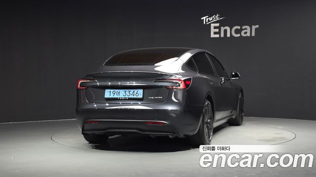 Tesla Model 3 Long Range AWD - фото 3