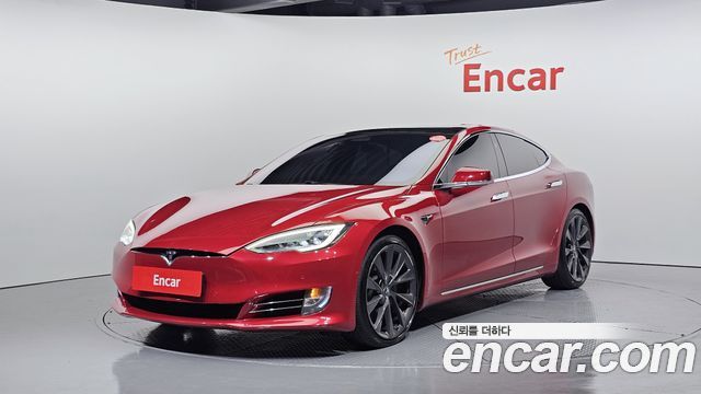 Tesla Model S Long Range - фото 0