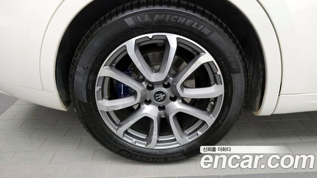 Maserati Levante 2.0 GT AWD - фото 4