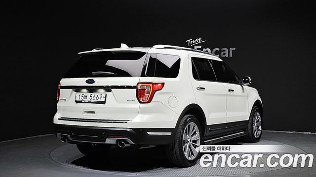 Ford Explorer 2.3 Limited 4WD 5th - фото 1