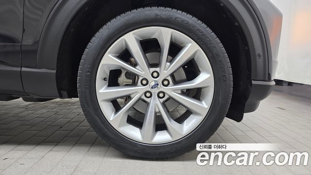 Ford Explorer 6-го поколения 3.0 Platinum 4WD - фото 4