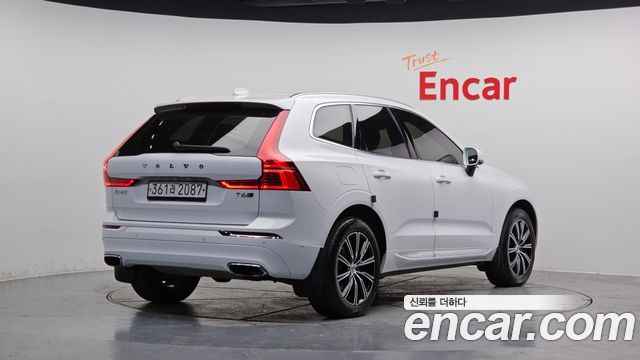 Volvo XC60 2-го поколения T6 Inscription - фото 1