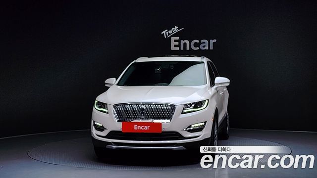 Lincoln MKC 2.0 AWD - фото 2