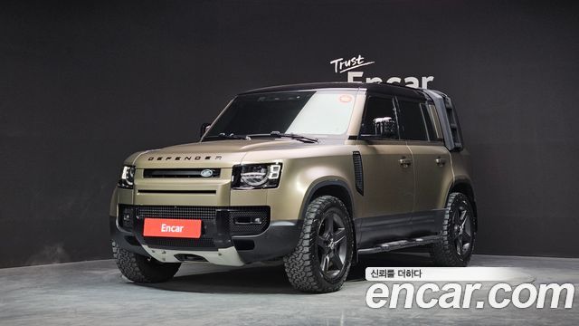 Land Rover Defender L663 110 D300 HSE - фото 0