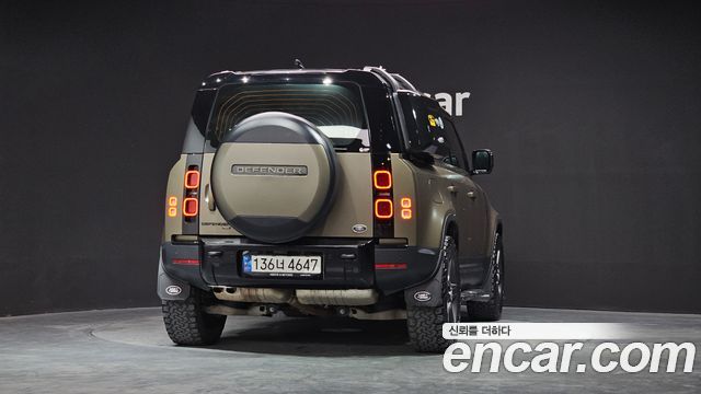 Land Rover Defender L663 110 D300 HSE - фото 3