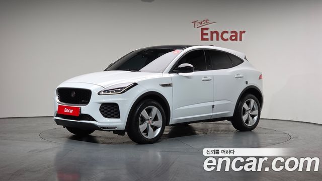 Jaguar E-PACE R250 R-Dynamic SE - фото 0