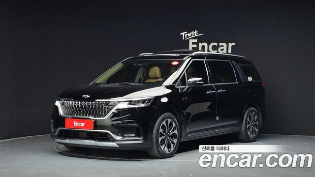 Kia Carnival 4-го поколения 9-Seater Signature - фото 0