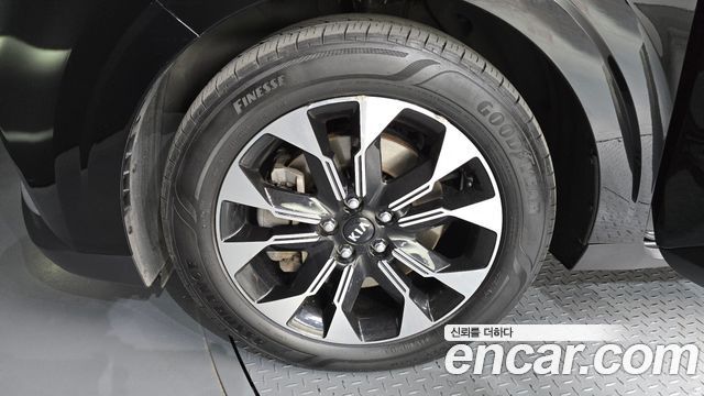 Kia Carnival 4-го поколения 9-Seater Signature - фото 4