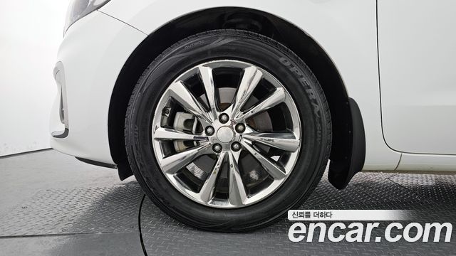 Kia Carnival New 9-Seater Prstige - фото 4