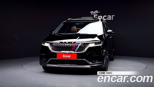 Kia Carnival 4-го поколения 9-Seater Noblesse - фото 2