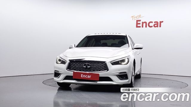 Infiniti Q50 3.0 - фото 2