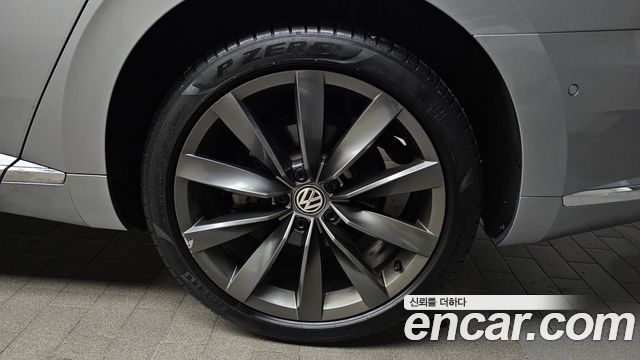 Volkswagen Arteon 2.0 TDI Presige 4Motion - фото 4
