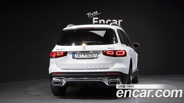 Mercedes-Benz GLB-Class X247 GLB250 4MATIC - фото 3