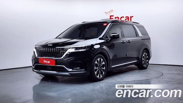 Kia Carnival 4-го поколения 7-Seater Signature - фото 0