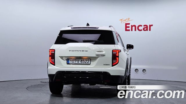 SsangYong Torres Gasoline 1.5 2WD Black Edition - фото 3