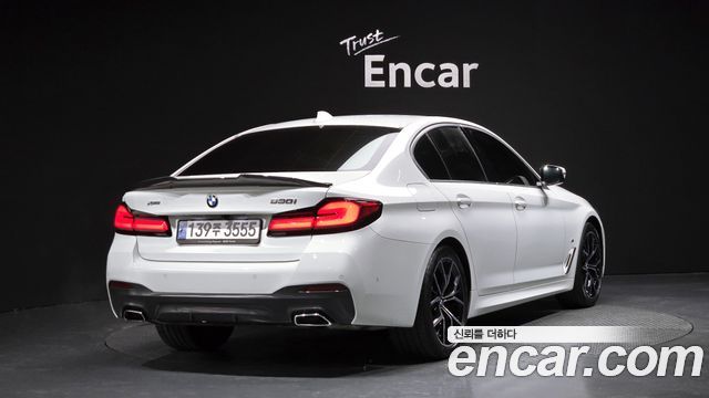 BMW 5 Series G30 530i M Sport Package - фото 1