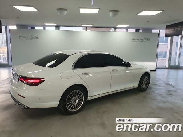 Mercedes-Benz E-Class W213 E250 Exclusive - фото 1