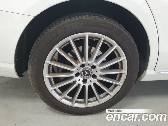 Mercedes-Benz E-Class W213 E250 Exclusive - фото 4