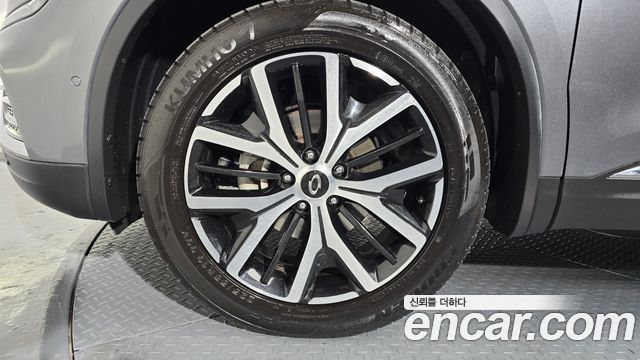 Renault Samsung QM6 New 2.0 LPe RE Signature 2WD - фото 4