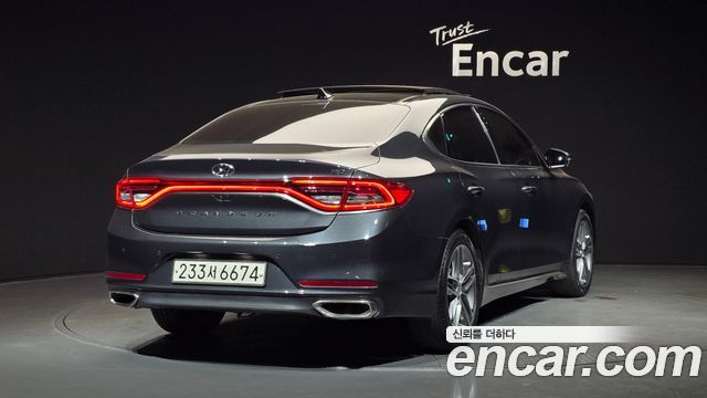 Hyundai Grandeur IG 3.0 Premium - фото 1