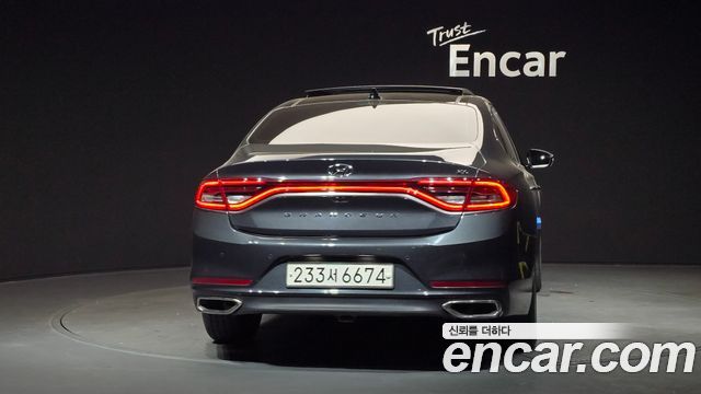 Hyundai Grandeur IG 3.0 Premium - фото 3